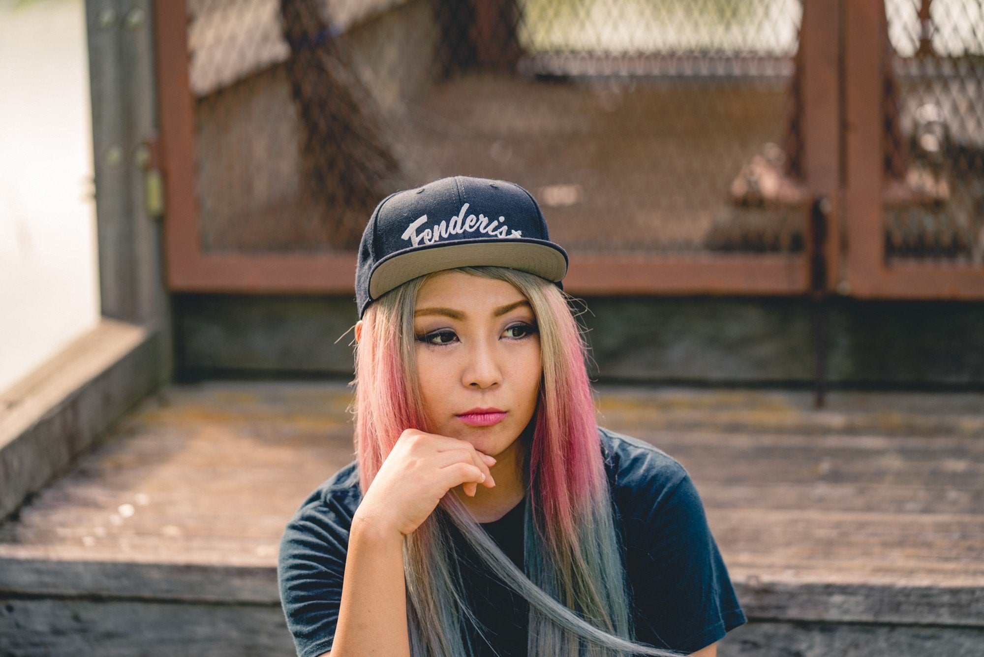 Flat visor cap Leaves Black - Fenderist
