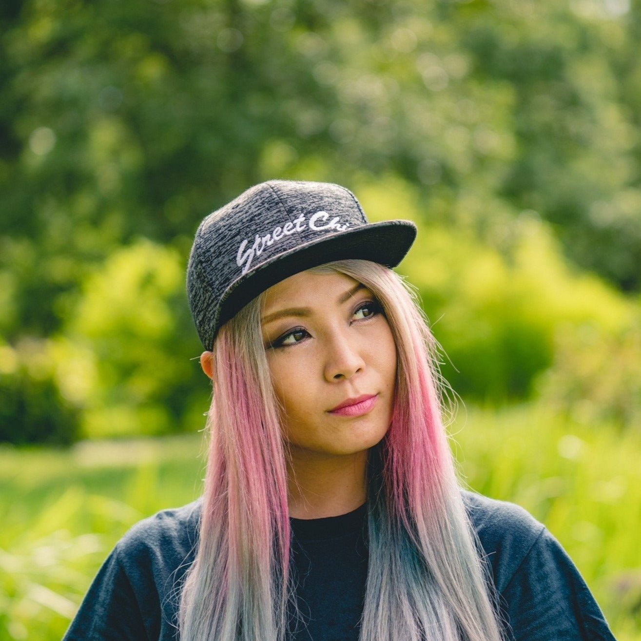 Flat visor cap / Cotton twill square Leaves Black - StreetChic