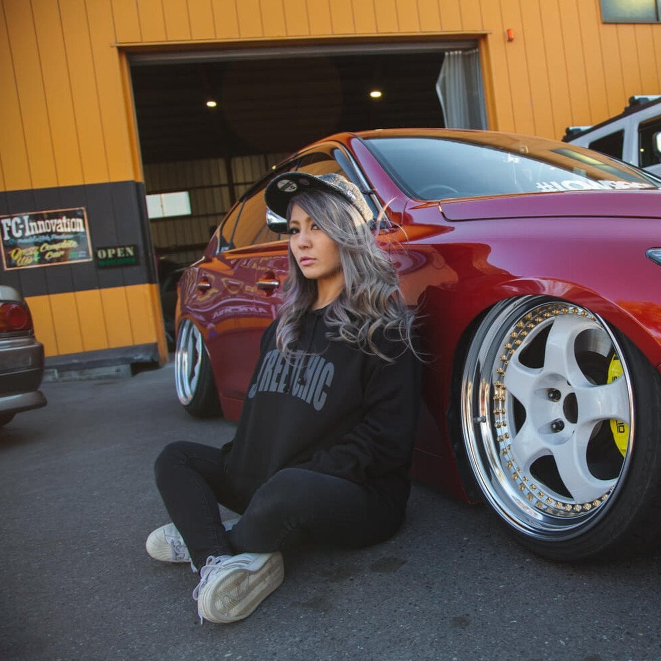Impress BLACK / GRAY LETTER Hoodie - StreetChic
