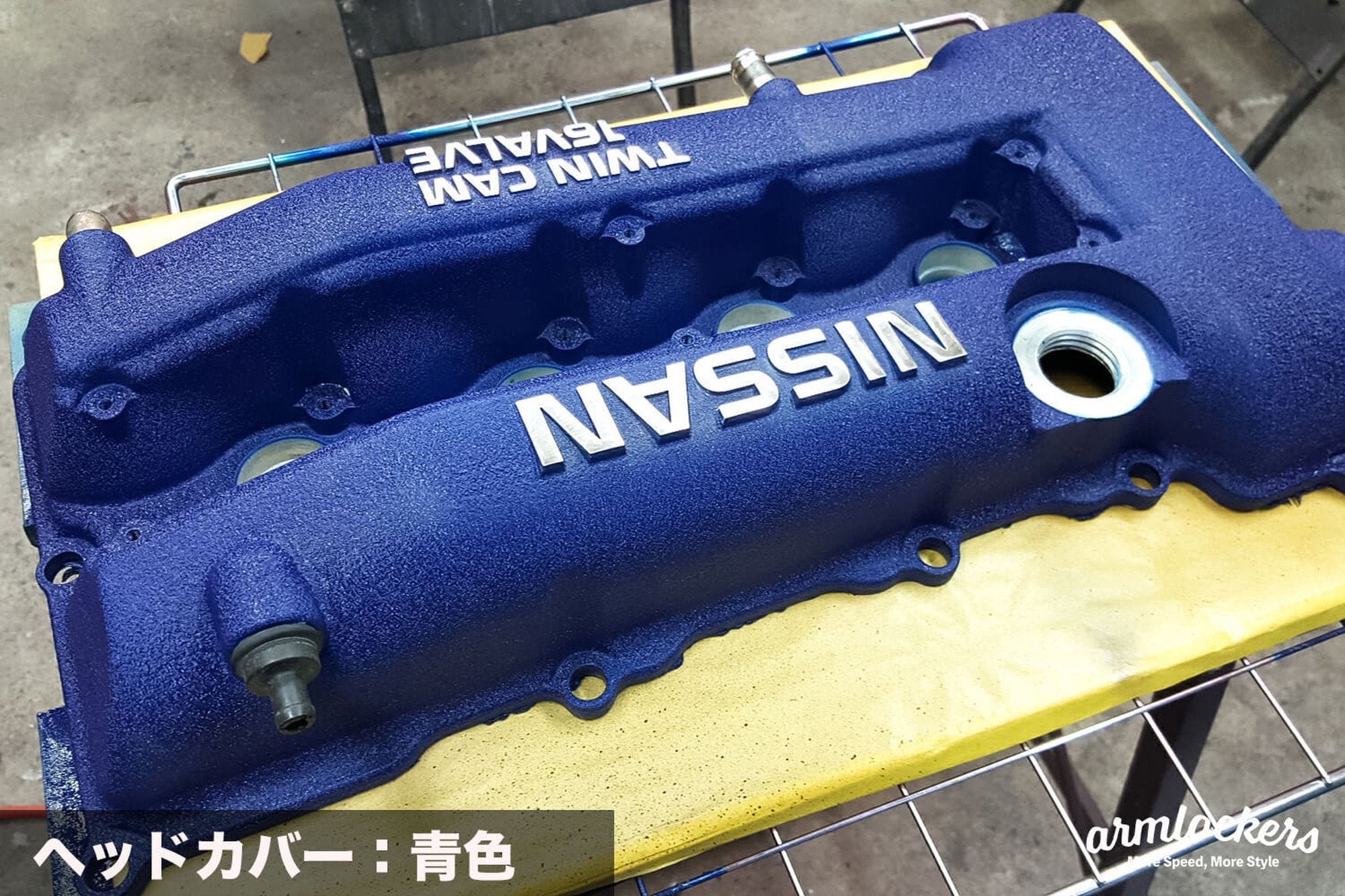 ヘッドカバーの結晶塗装(~4気筒)