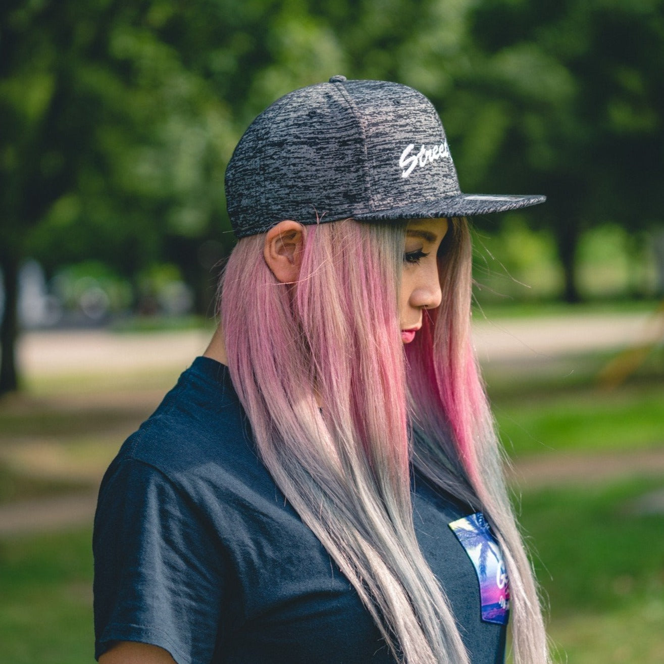 Flat visor cap / Cotton twill square Leaves Black - StreetChic