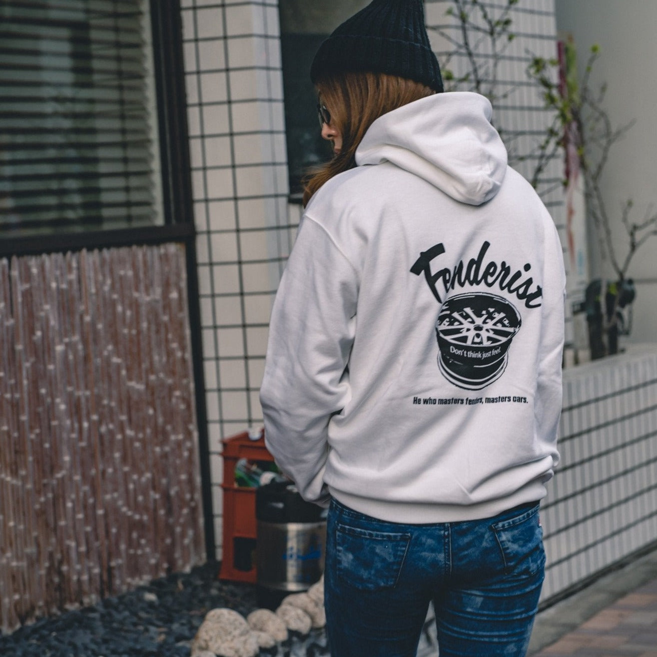 Impress Hoodie White - Fenderist