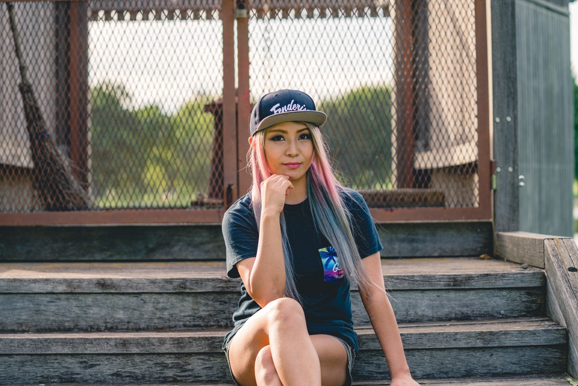 Flat visor cap Leaves Black - Fenderist
