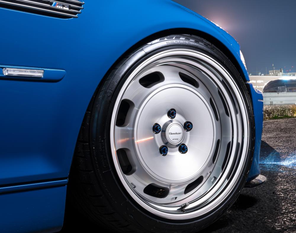 シーカー DT 9.5j 18インチ マットブラック MBL ステップリム ホイール