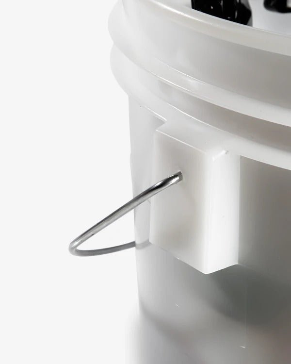 3.5ガロンディテイリングバケツ | Adam’s 3.5 Gallon Detailing Bucket - ARMLOCKERS SHOP