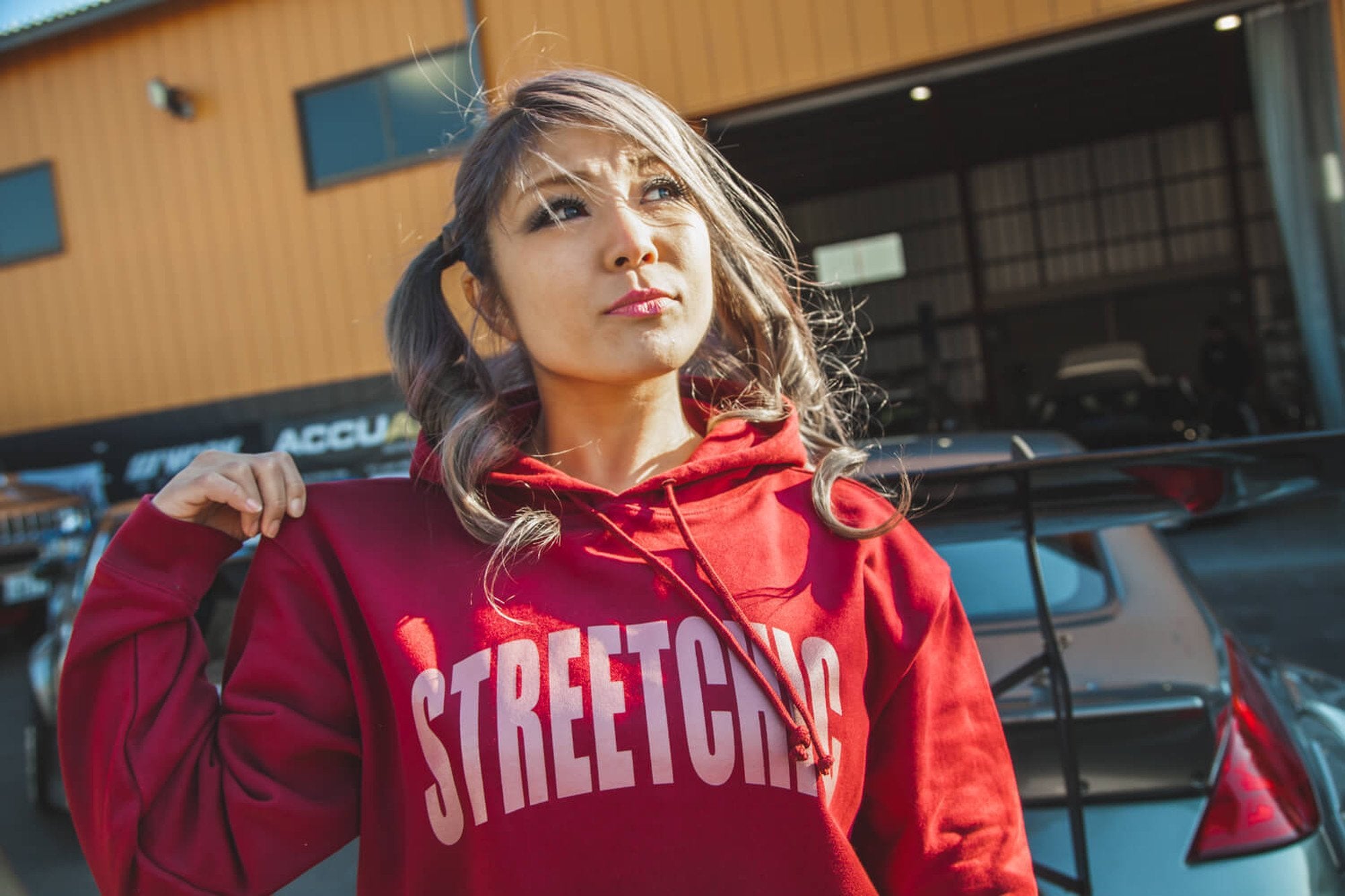 Impress Hoodie BURGUNDY - StreetChic