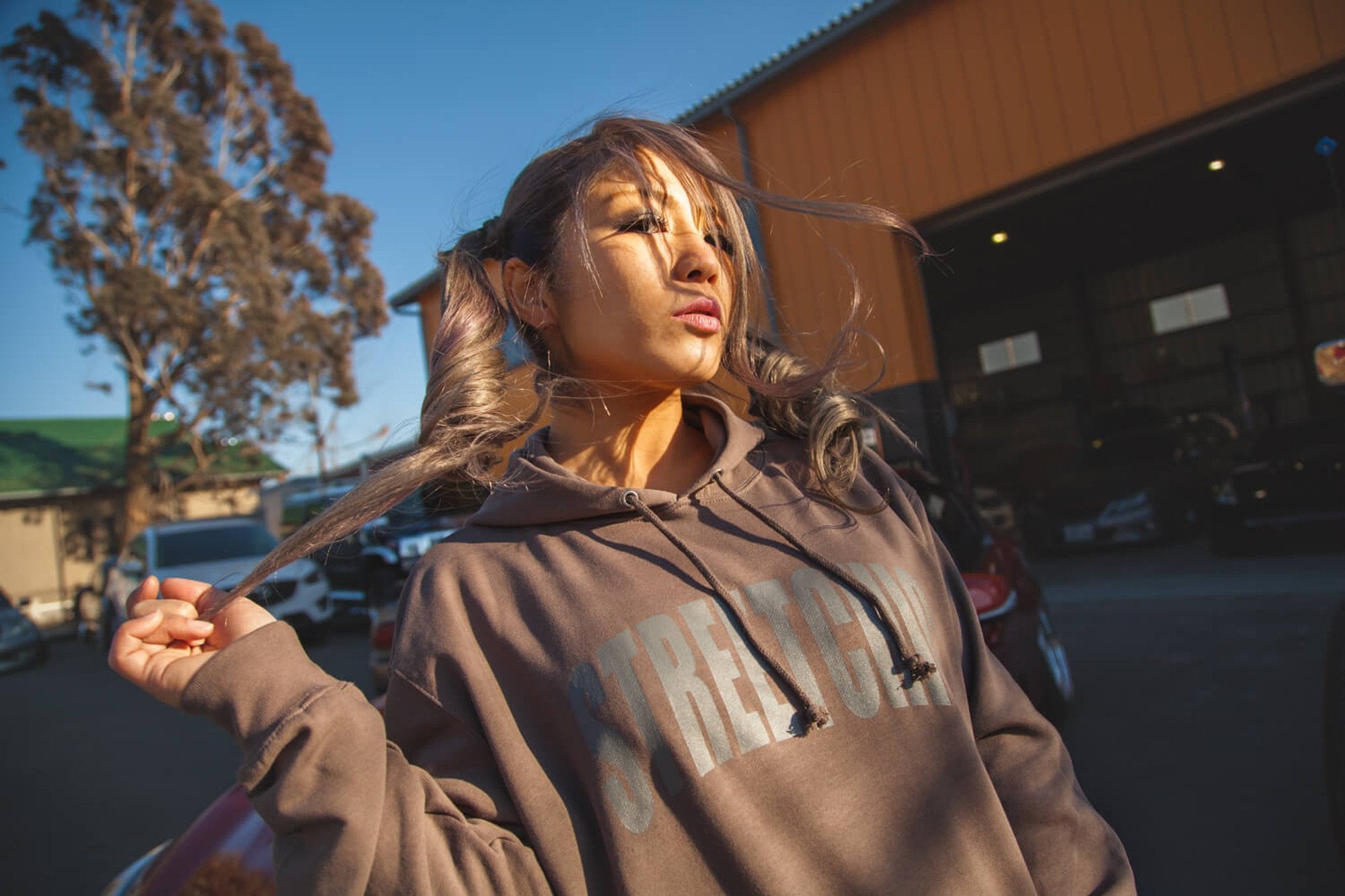 Impress Hoodie CHARCOAL - StreetChic