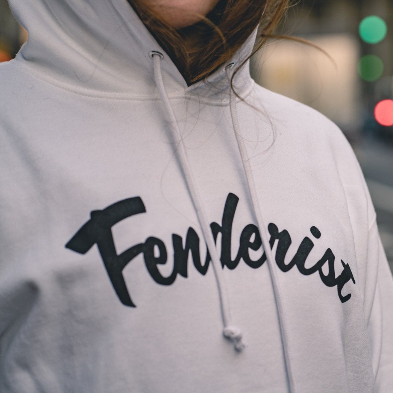 Curve Hoodie White - Fenderist