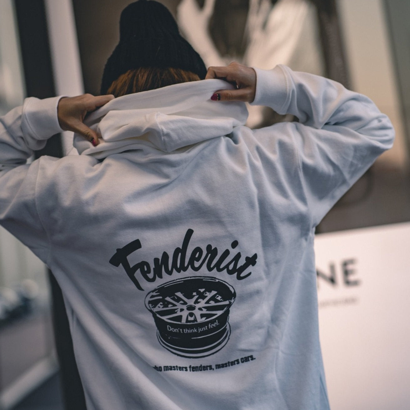 Impress Hoodie White - Fenderist