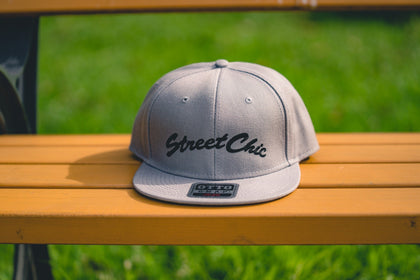 Flat visor cap Leaves Gray - StreetChic