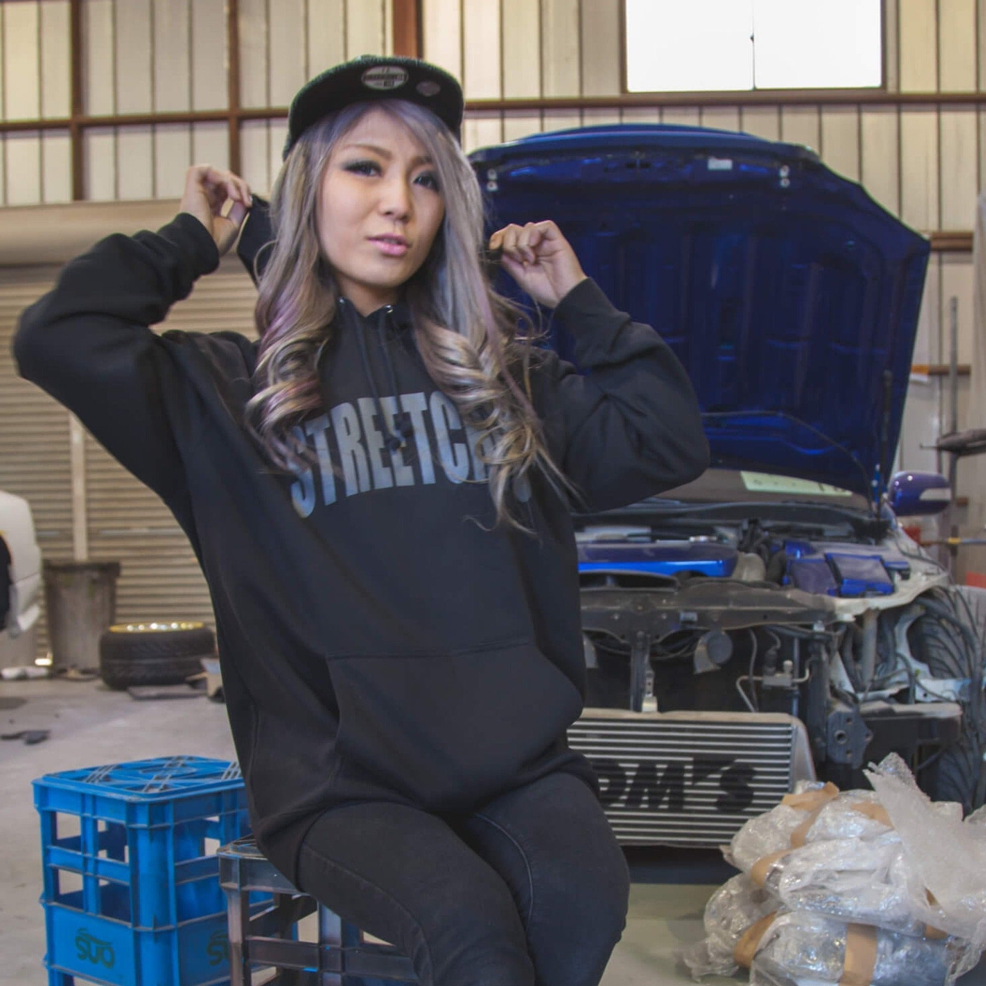 Impress BLACK / GRAY LETTER Hoodie - StreetChic