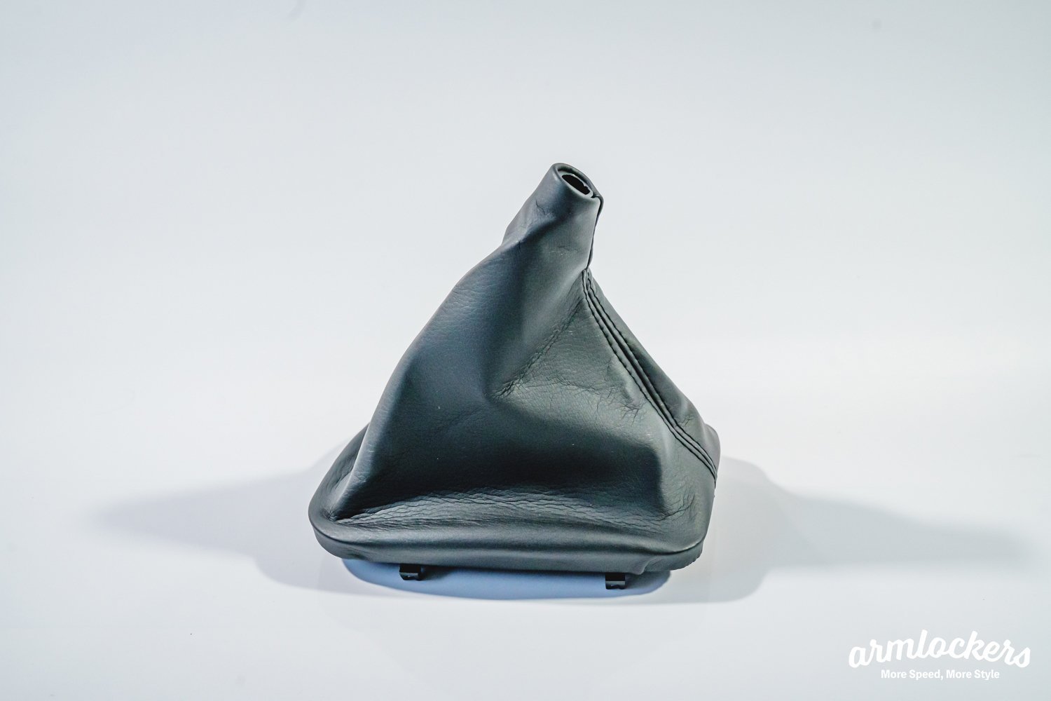 シフトブーツカバー レザー調 BMW E30 E34 E36 E46 Z3用 | マニュアルシフト - ARMLOCKERS SHOP