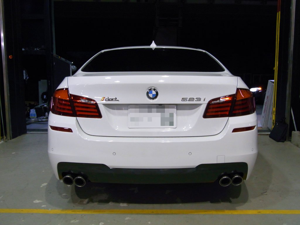 レムス マフラー BMW F10 F11 523i Φ84カーボンレース W 左右 アダプター付き REMUS - アームロッカーズ