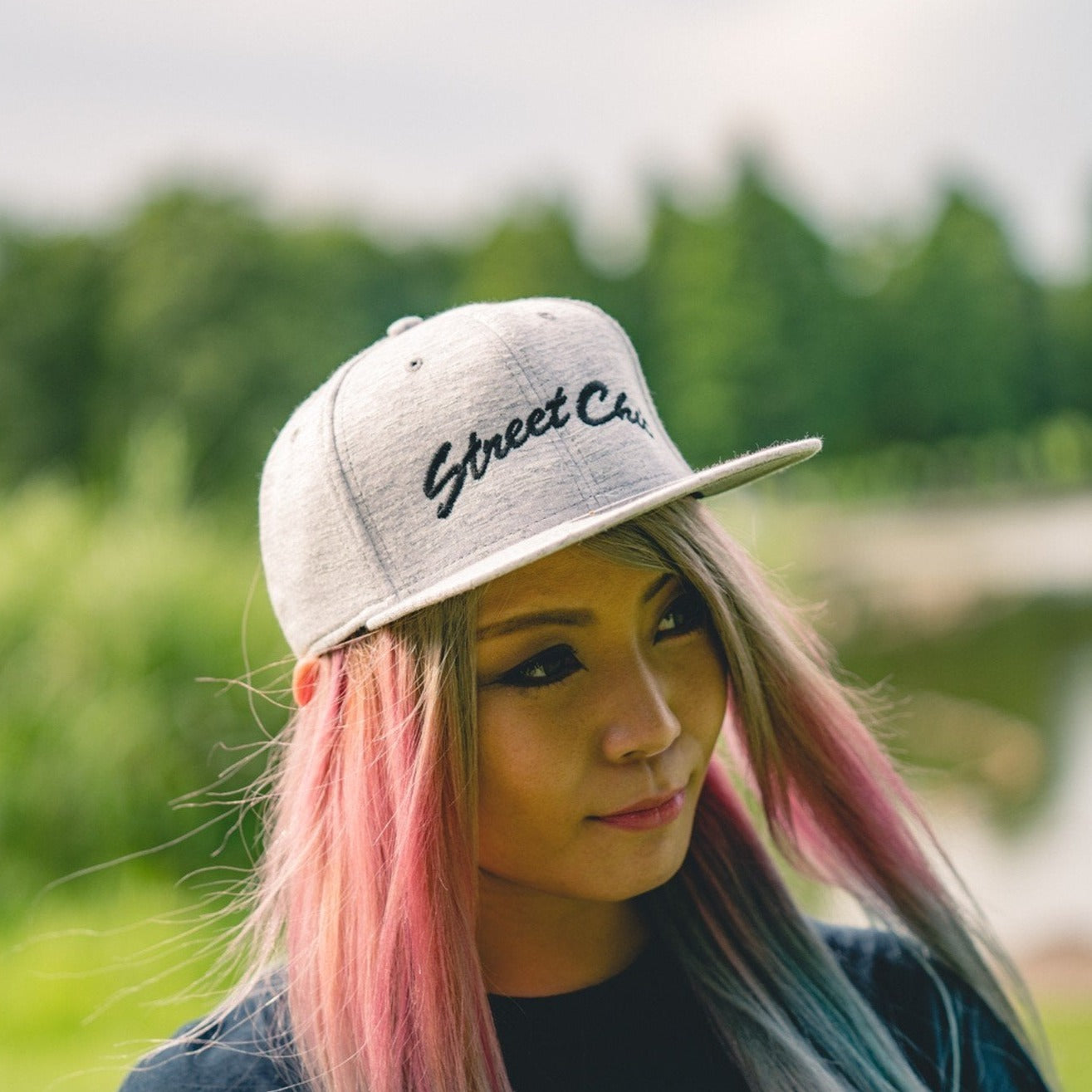 Flat visor cap / Cotton twill square Leaves Gray - StreetChic