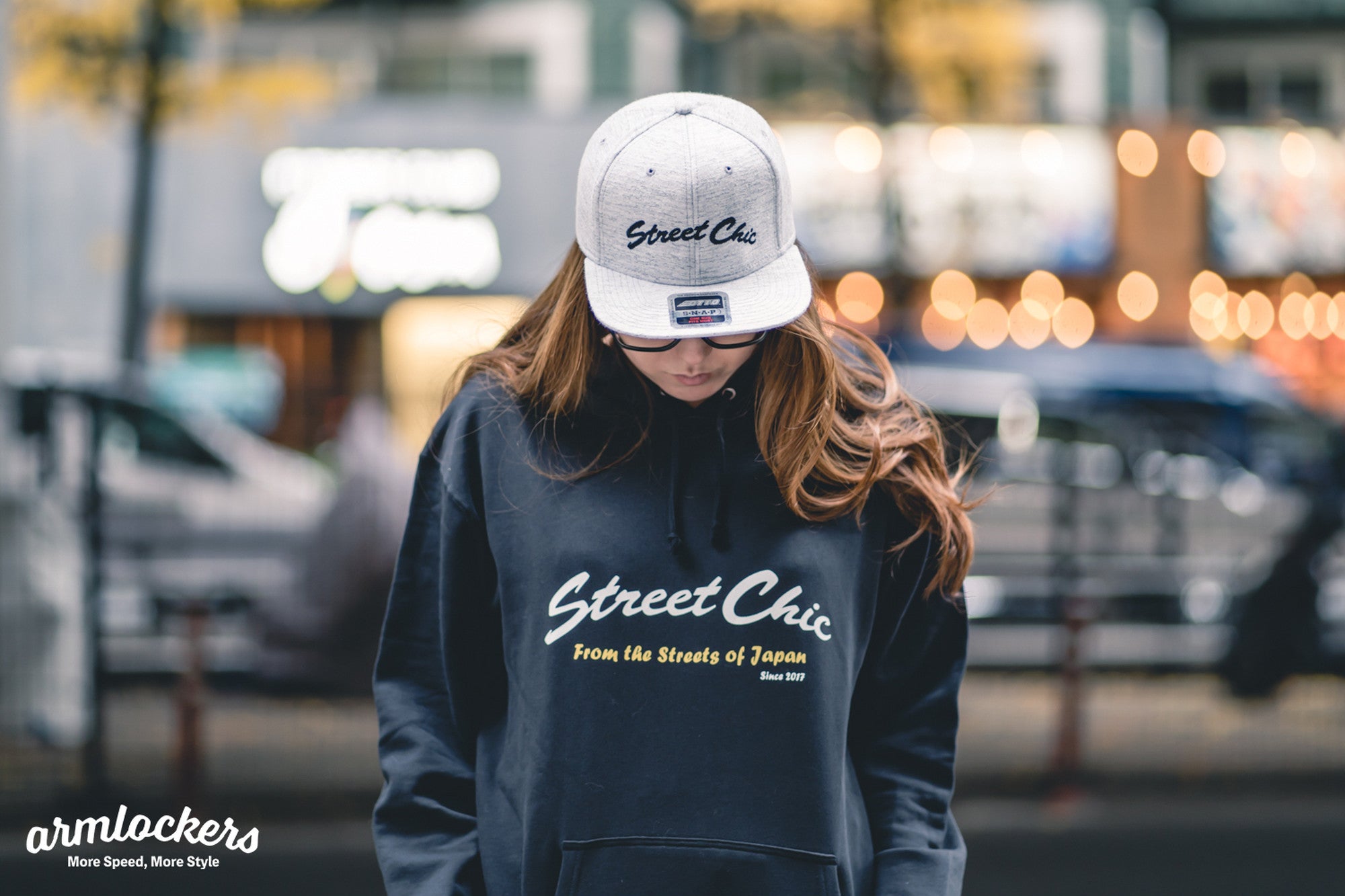 Crew Hoodie BLACK - StreetChic