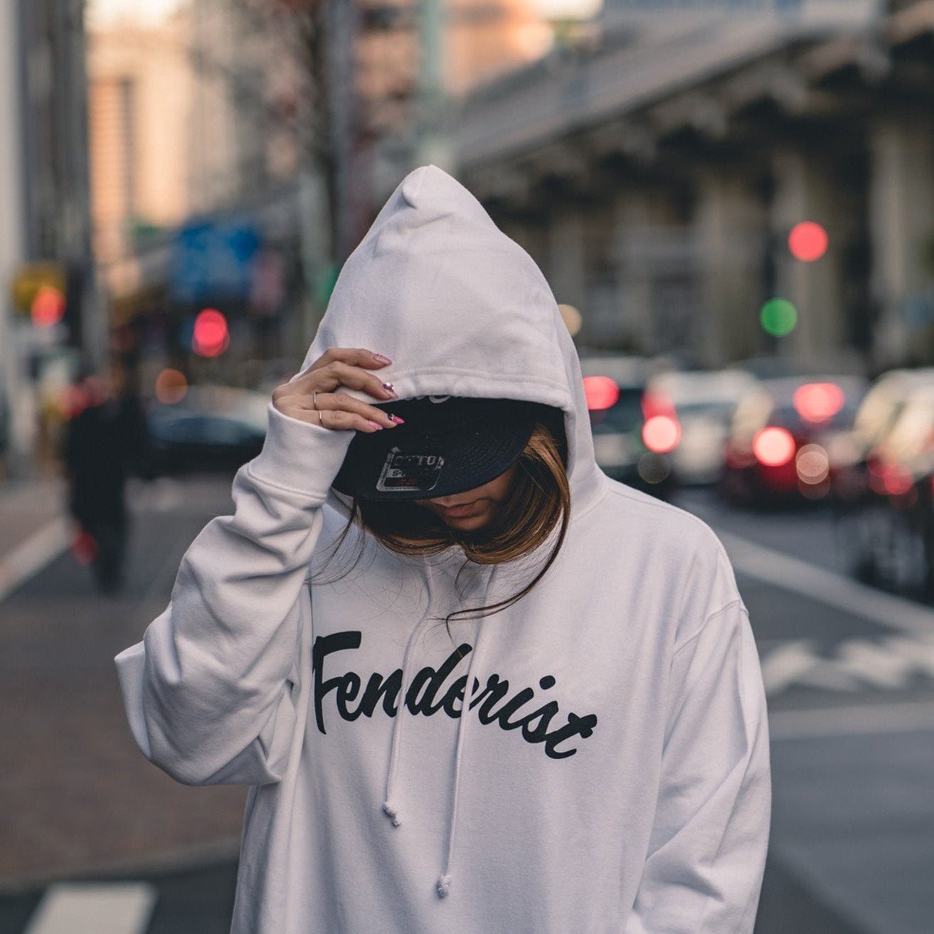Curve Hoodie White - Fenderist