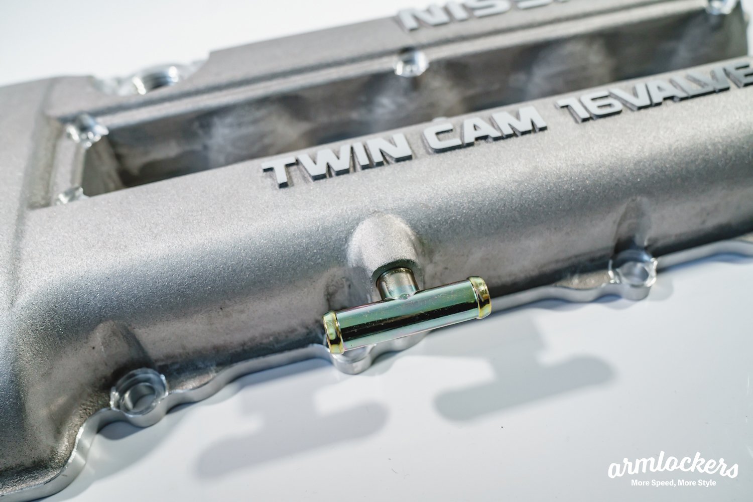 S13 SR20DET NISSAN純正ヘッドカバー 未塗装 - ARMLOCKERS SHOP